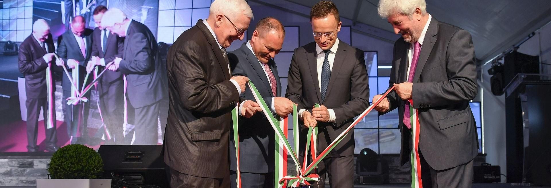 Comprehensive development in Hungarian-owned premium paving-block factory