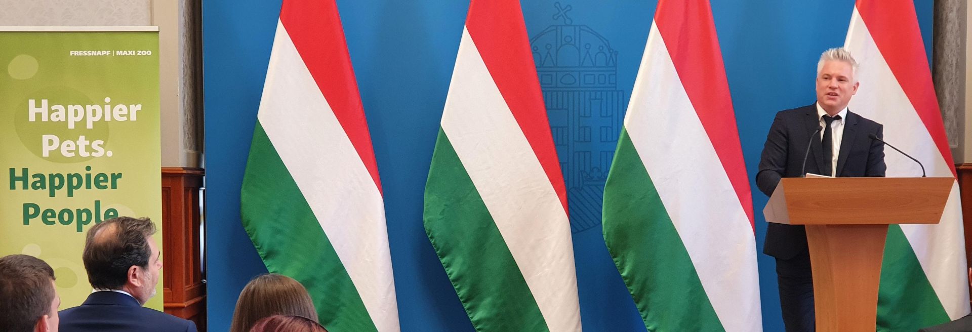 Új üzleti szolgáltatóközponttal erősíti magyarországi jelenlétét a Fressnapf